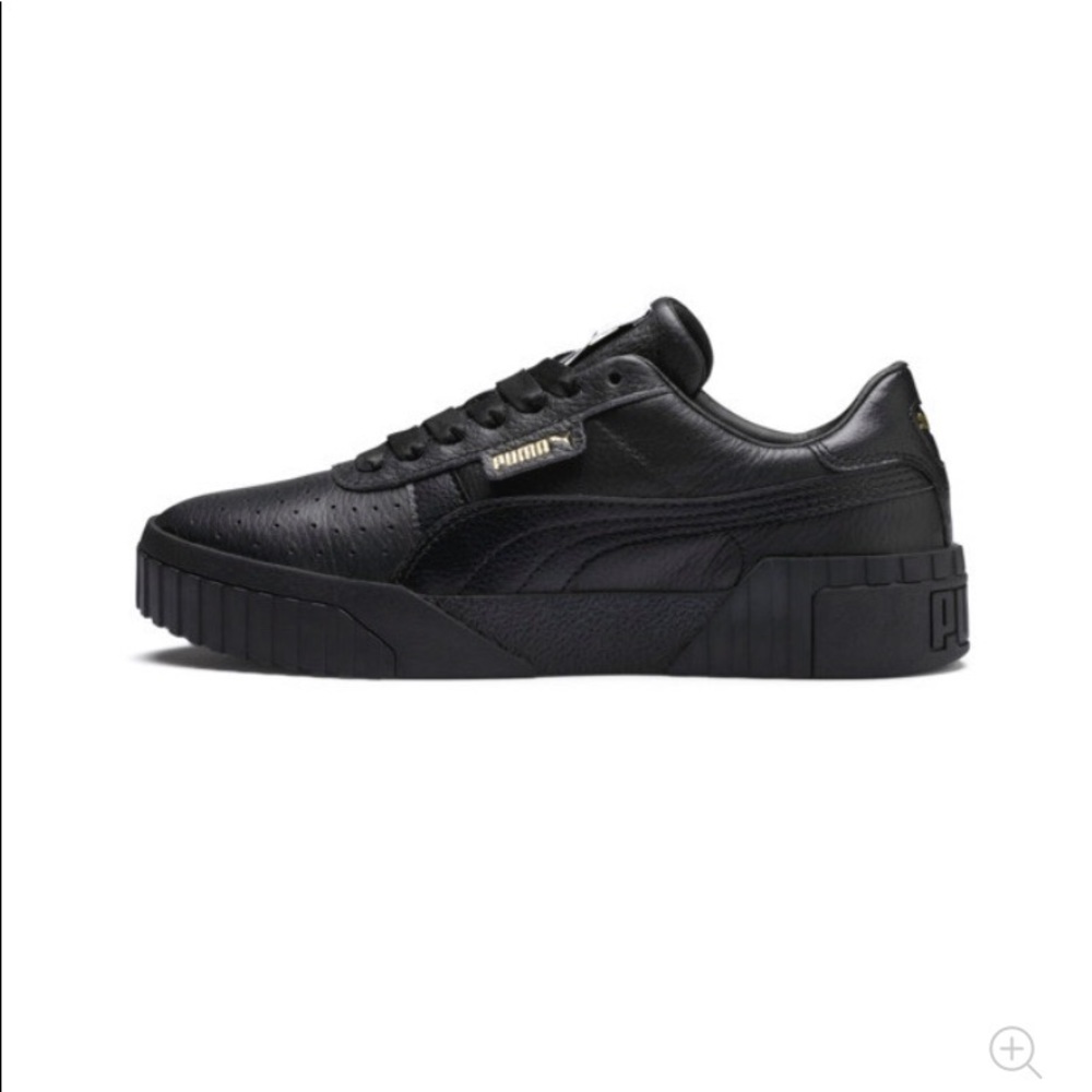 **SOLD**Women’s Puma Cali Black Sneakers